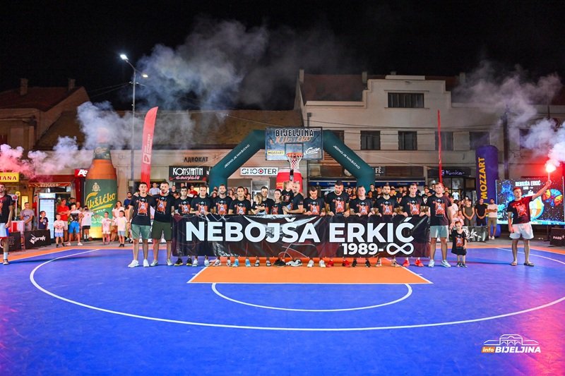 Košarkaši Bijeljine odali počast prerano preminulom Nebojši Erkiću