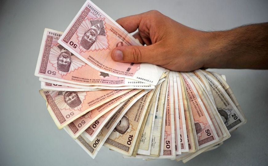 Novi prijedlog za povećanje plata: Sindikati traže više iznose i uvođenje platnih razreda